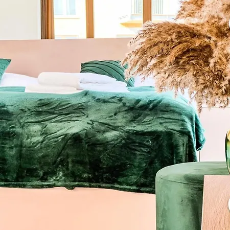 Esprit Y31 * Dolny Kubin